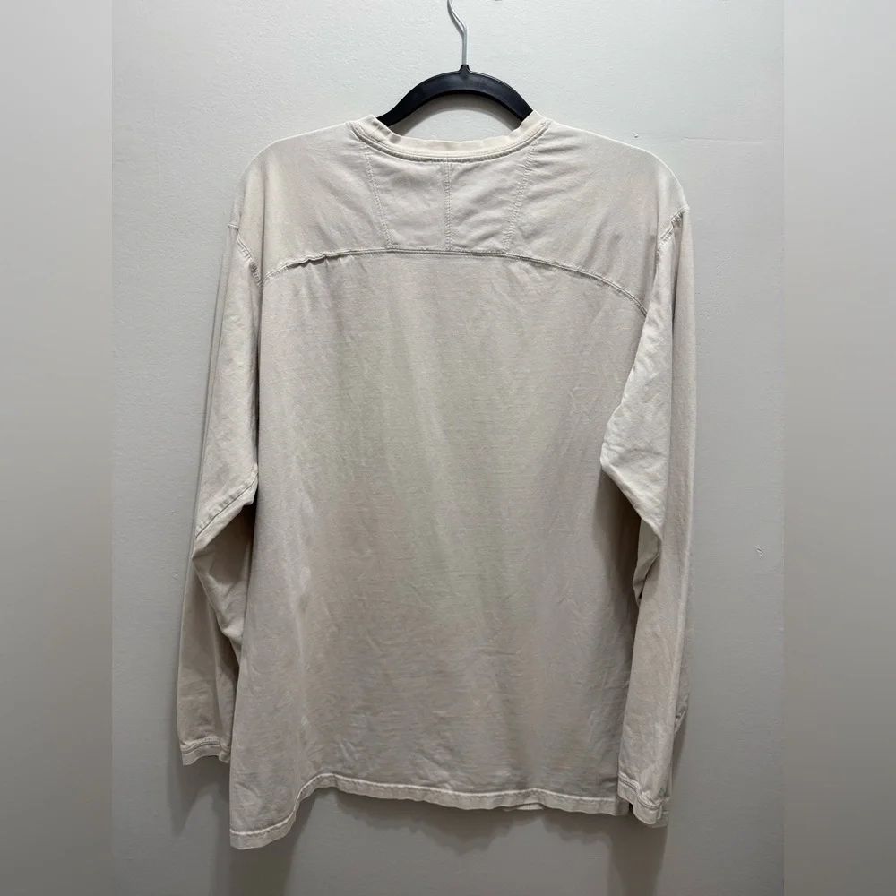 North Face Lifestyle Long sleeve tshirt size XL in cream